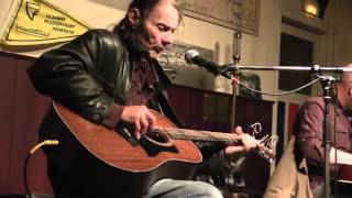 MALCOLM HOLCOMBE Pitiful blues / Comes the blues / To drink the rain @ GRIMBERGEN - 20/04/16