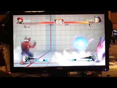 Tokido VS Luffy (EVO 2014, loser bracket finals)