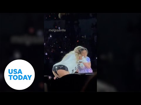 Taylor Swift shares sweet moment with Kobe Bryant's daughter Bianka USA TODAY