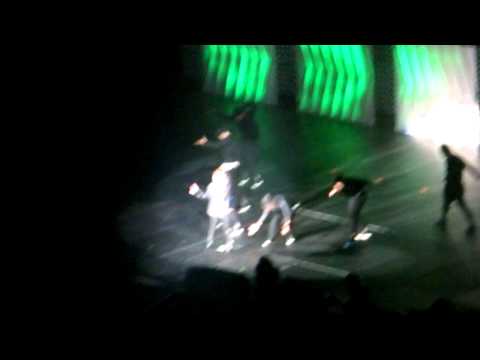 120520 - Boa performing "Energetic" at SMTOWN LA 2012