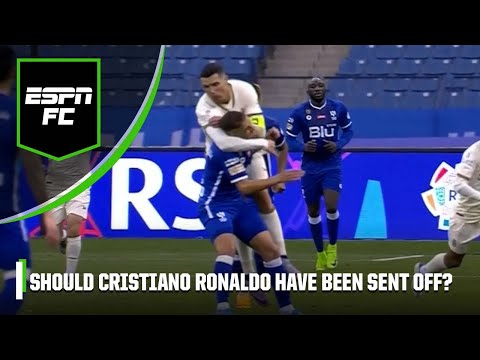 Ronaldo evita la tarjeta roja tras una falta brutal en la derrota 2-0 del Al Nassr ante el Al Hil...
