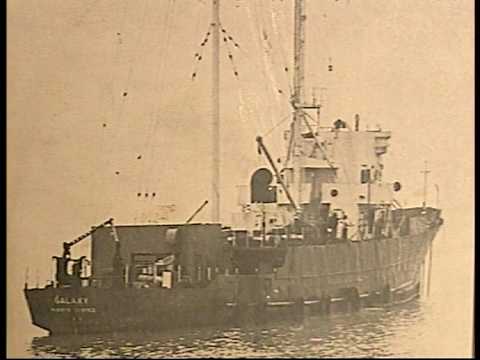 Kenny Everett & Keith Skues wind up Radio London newsreader! - 1967