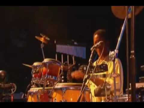 Stevie Wonder @ Glastonbury 2010 - 5. Higher Ground & Don't You Worry About a Thing