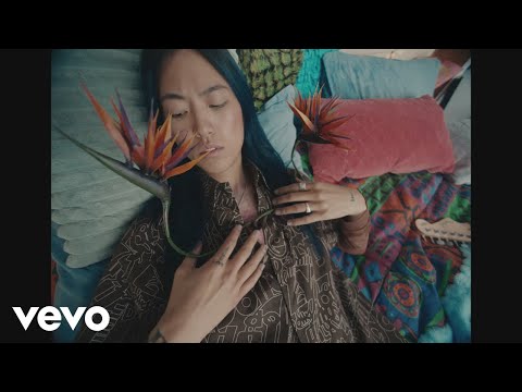 Deb Never - Funky (Official Music Video)