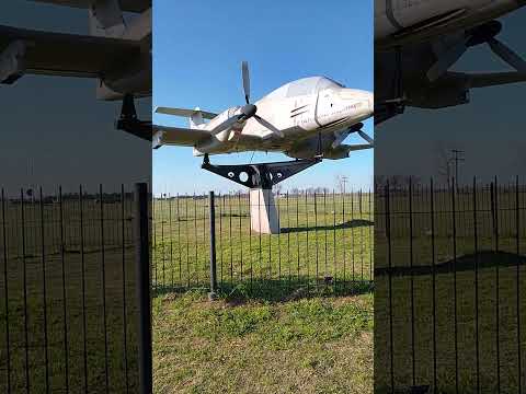 se encuentra emplazado el avión IA-58 Pucará,un símbolo de la industria argentina.Ataliva-santa fe