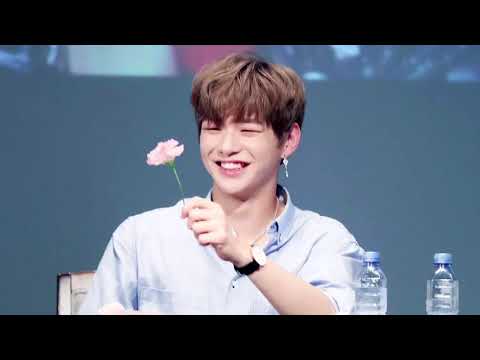 Kang Daniel 🍑
