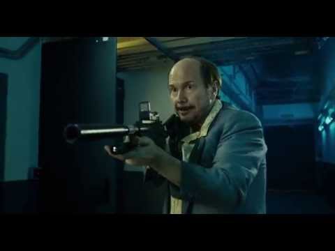 Escena de Victor Sandoval en TORRENTE 5