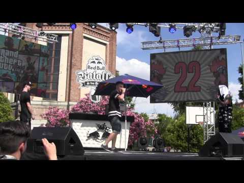Puto Moko Vs Hass | 16avos | RedBull Batalla De Los Gallos Madrid 2015