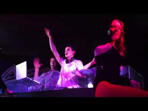 Steve Angello vs. Adrian Lux & Axwell & Henrik B - Teenage Knas (Animals Bootleg)