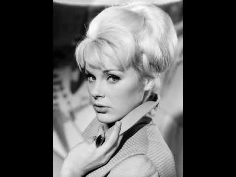 Elke Sommer : Be Not Notty