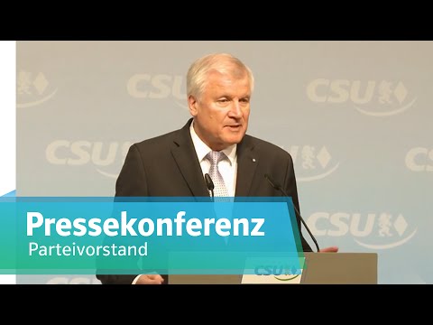 Pressekonferenz zur CSU-Parteivorstandssitzung am 02.11.2015