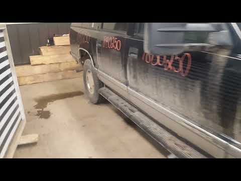 18B0250 - 1996 GMC K1500 Suburban - 5.7L