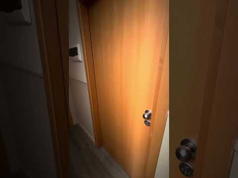 Ruido inaguantable en hotel: la pareja de al lado no deja dormir