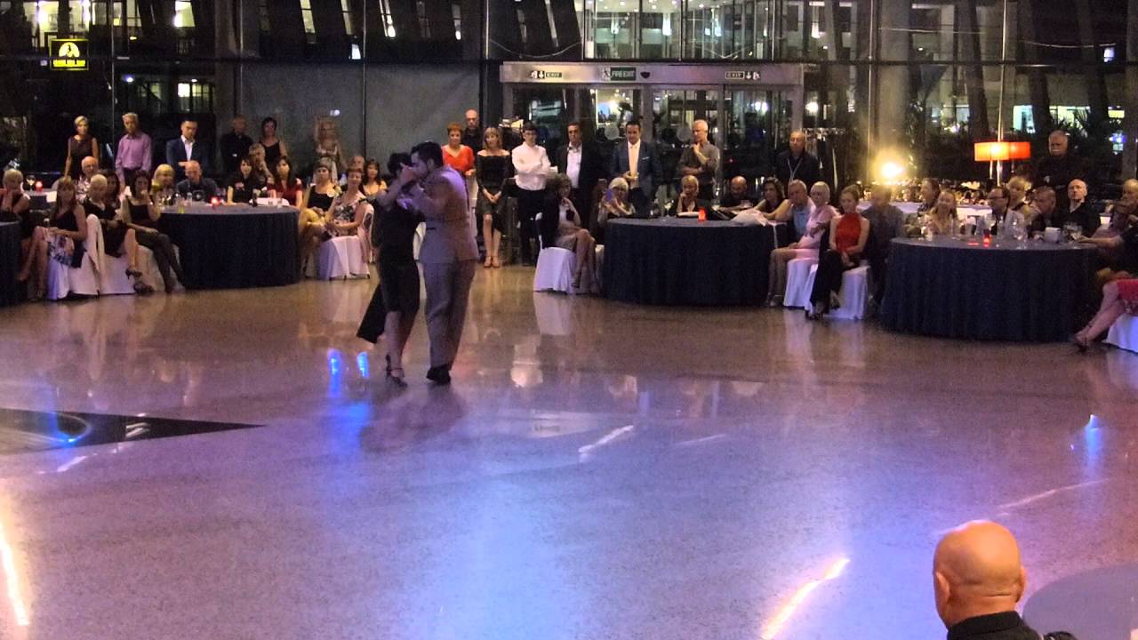 Clarisa Aragon y Jonathan Saavedra 2016 "Comparsa Criolla" 2/4