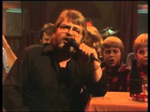 Teddy Edelmann-Skråt Op