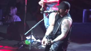 Brantley Gilbert - Stone Cold Sober - Blackout Tour 2016 Knoxville, TN