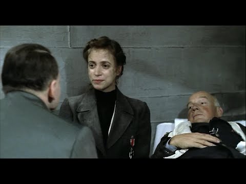 Der Untergang (Downfall) Extended Scene - Hanna Reitsch and Ritter von Greim's Arrival