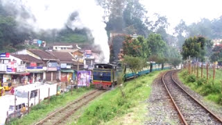 preview picture of video 'Chugging into Coonoor'