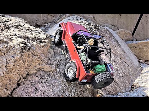 1/10 Scale FMS Roc Hobby Mashigan Jeep YJ Unboxing & Review