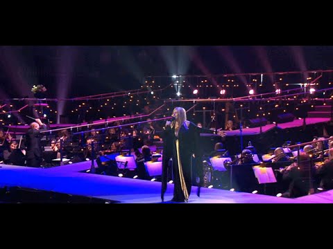 Barbra - Live In Concert - 2006 - Don't Rain On My Parade (Reprise)