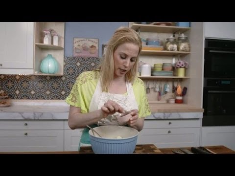 Mitt kök: Christina Gyllner bakar kokostoppar - TV4