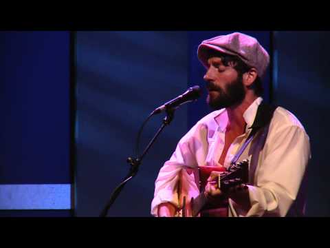 Ray LaMontagne Perfoms "Trouble"
