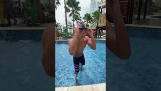 Download lagu UDAH GEDE KOK RENANG DI KOLAM ANAK ANAK? 😂 mp3