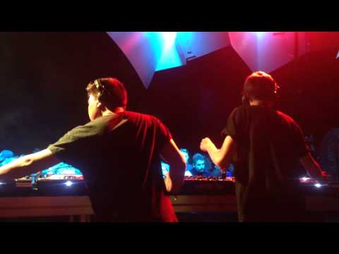 H.MESS x CLEFT [Organisme Texture] - The Village