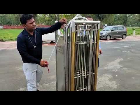 Retractable Gates