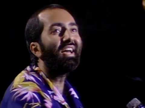 RAFFI - He's Got the Whole World - A Young Children's Concert