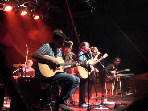 Claudine Muno & The Luna Boots ~???~ Live @The StroosseFestival 22.09.12