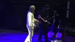 Judah &amp; The Lion - Suit and Jacket - Live at Nationwide Arena in Columbus, OH on 6-24-17