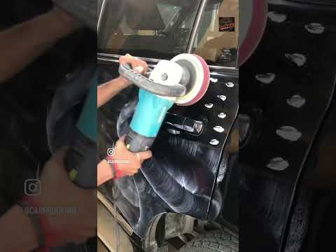 Toyota Prado in a clean Black colour sets the game high🖤