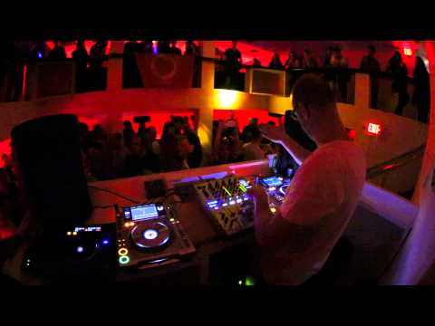 USTMTV - Rank 1 - Live at 40 East - NYC - Esscala Entertainment