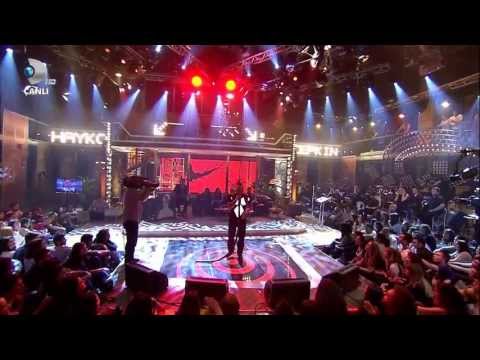 Hayko Cepkin - Aşk Kitabı (Beyaz Show 03.05.2013) HD