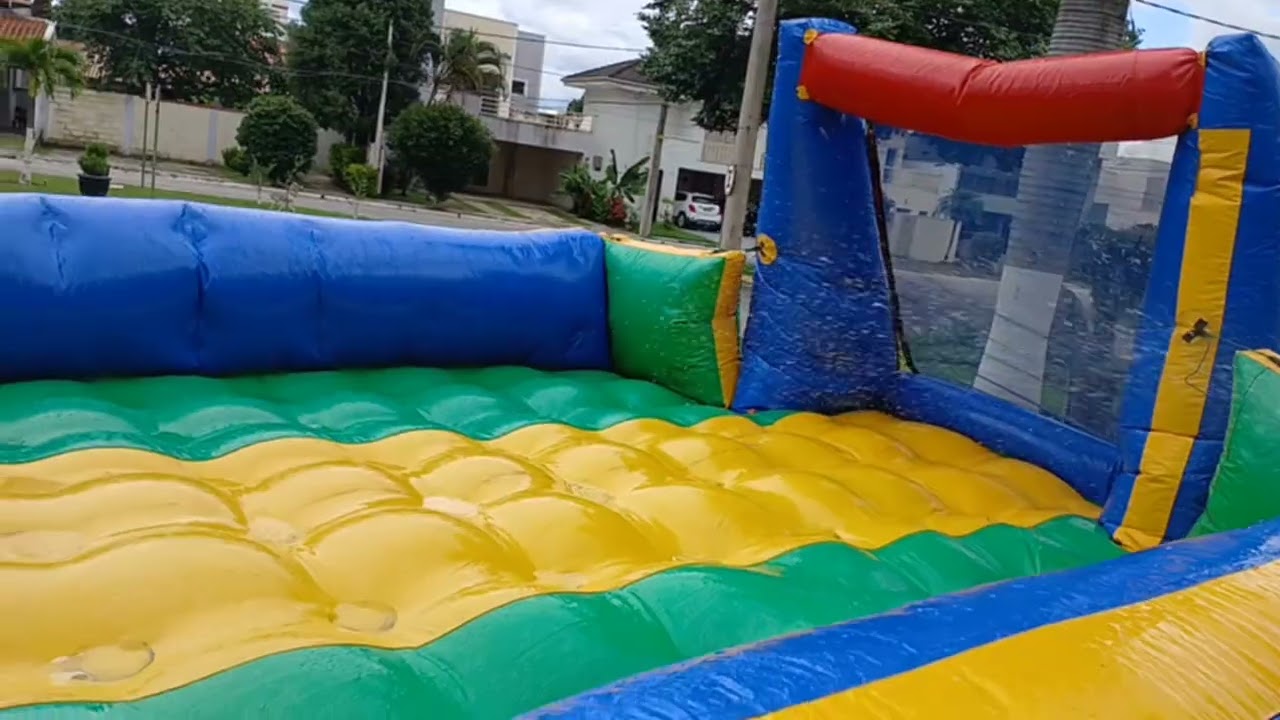 Futebol de Sabão 8m WT Brinquedos Taubaté