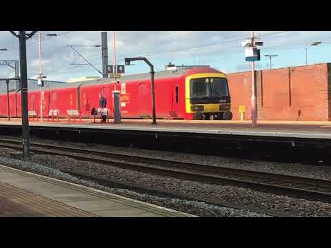 Class 325 mail train