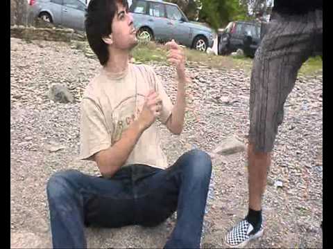 Anuncio Estrella Damm 2012 - Videoclip Cadaqués Patètic #Mediterráneamente