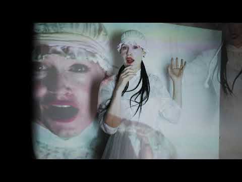 Video thumbnail for Smash My Head