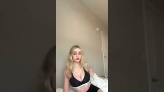 hot busty girl #boobsshow #boobspress