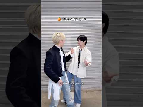 Beomgyu and Seungkwan CBZ Challenge 👖 #seungkwan #seventeen #beomgyu #txt #bss #kpop #kpopsongs #범규
