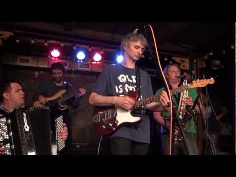 ПАПЕРНЫЙ ТАМ В ЛЕТЧИКЕ - ТОВАРИЩ