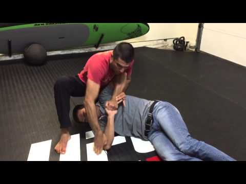 Anthony Pettis vs Rafael Dos Anjos (Gracie Breakdown)