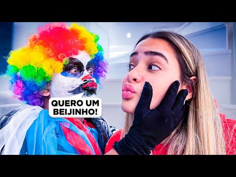 O PALHAÇO ANÃO DA DEEP W3B ROUBOU UM BEIJO DA LORRAYNE 😱😱😱