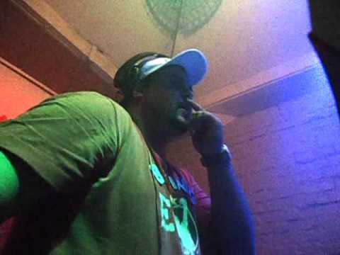 Dj Thiago Costa playing Fagner Backer - Perfect Beat (T & T Project remix)