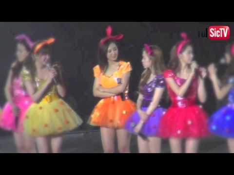 [130212] SNSD Yulsic 율싴 Fancam Moment #116 - Butt Slapping
