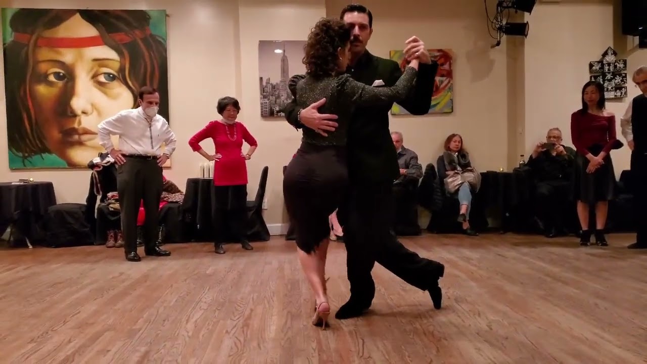 Argentine tango lesson: Florencia Borgnia & Marcos Pereira @ Tango La Nacional