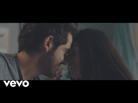 Alejandro Gonzalez - El Amor De Su Vida (Video Oficial) (Version Popular)