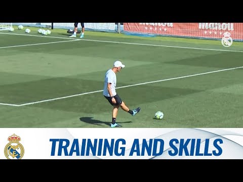 TRAINING HIGHLIGHTS I August's best GOALS, SAVES and SKILLS!