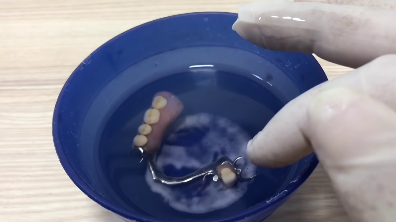 VOCÊ USA PRÓTESE? ENTÃO, NÃO DEIXE DE ASSISTIR ESSE VÍDEO!